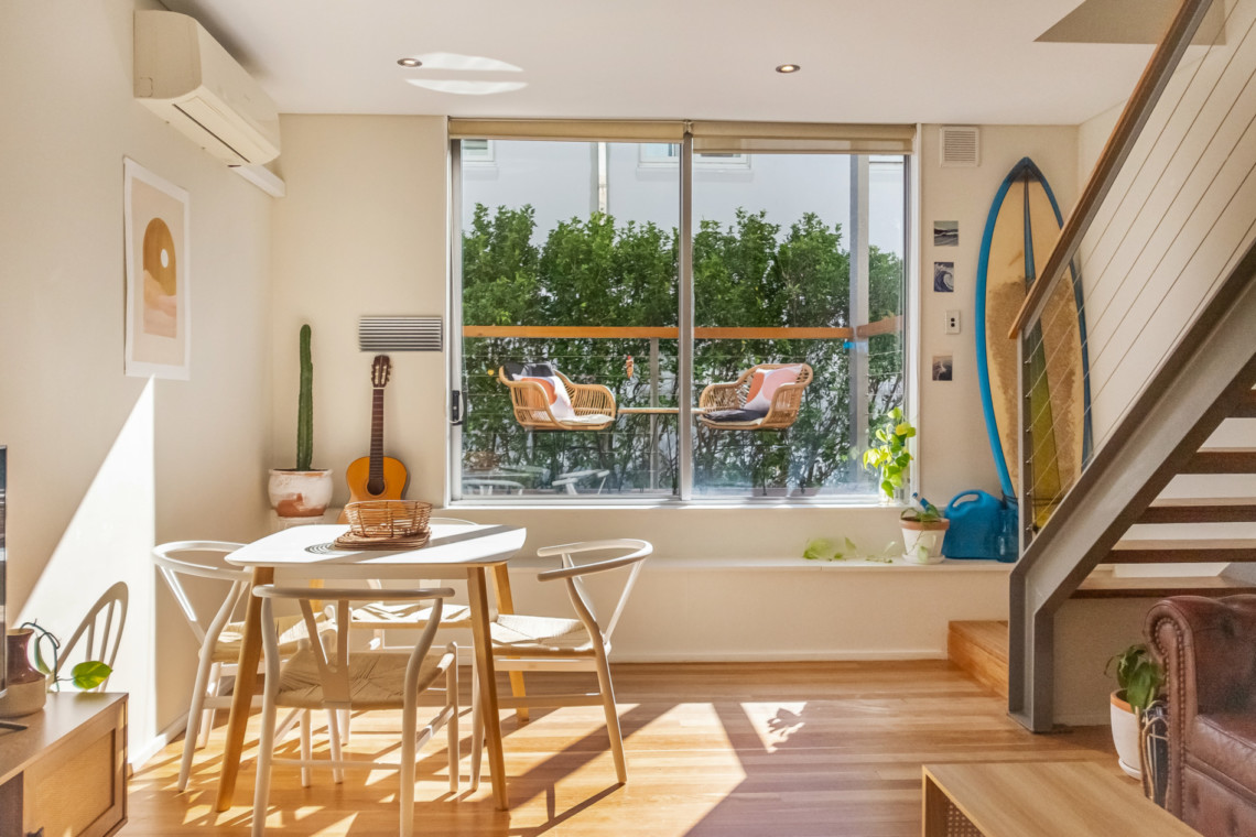 Incredible sun-filled Bondi Beach Loft available for vacation rentals and corporate rentals. Serviced accomodation in Bondi Beach.